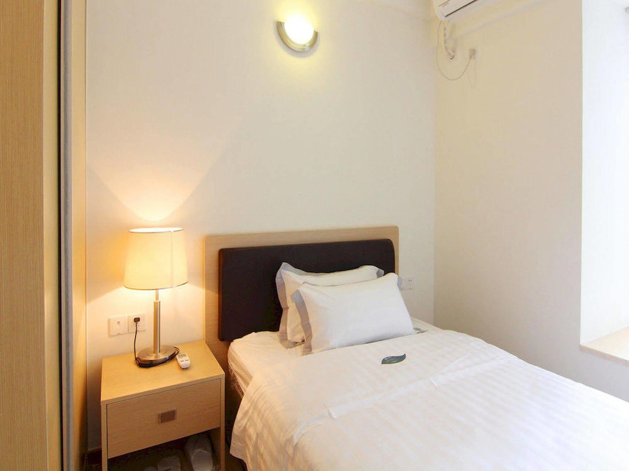 Xcellent International Serviced Apartment Cantón Exterior foto