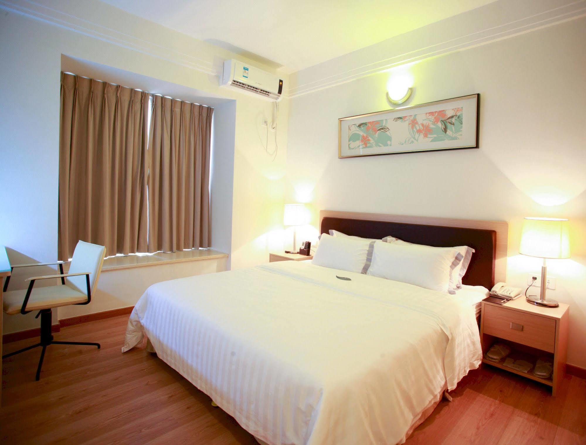 Xcellent International Serviced Apartment Cantón Exterior foto