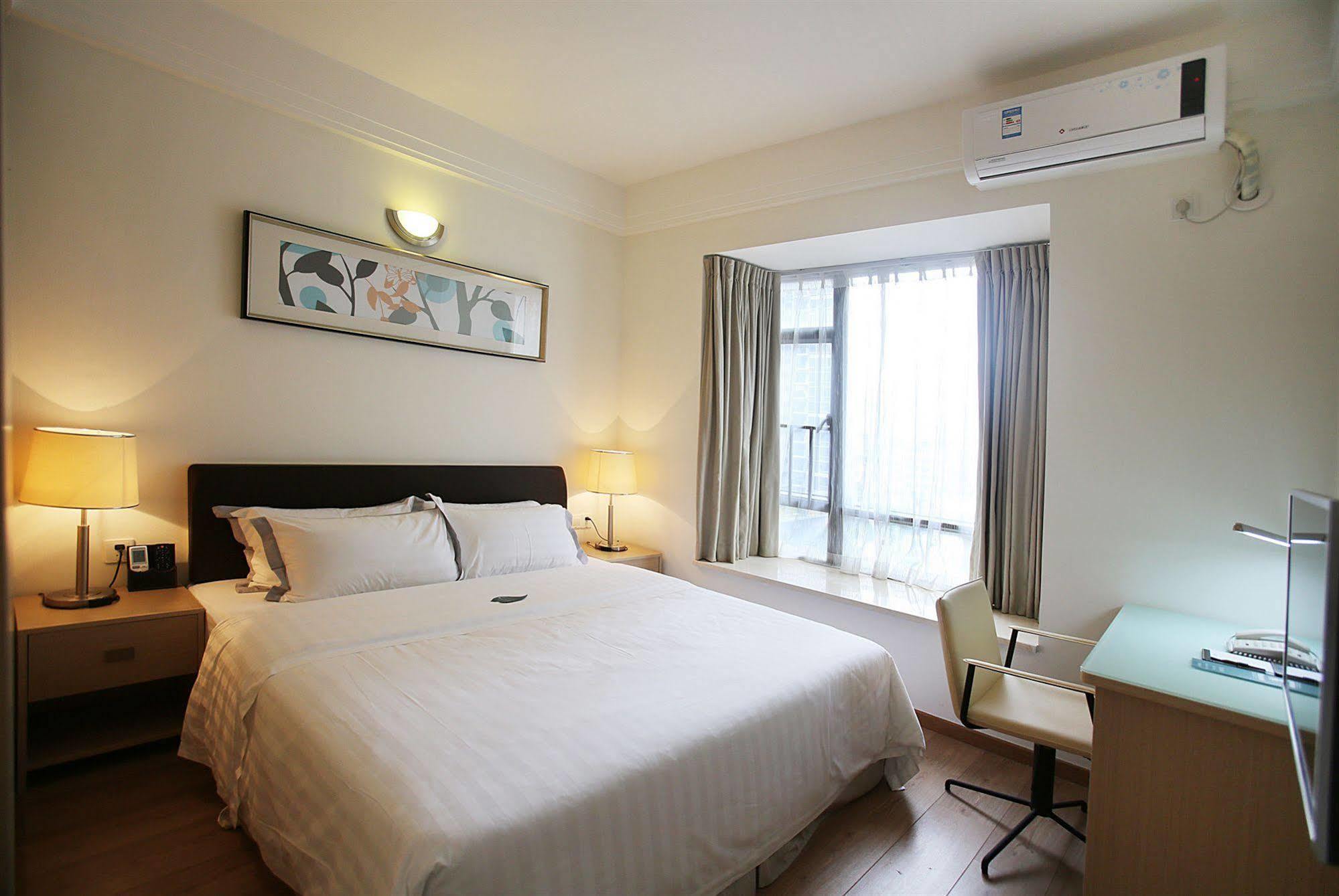 Xcellent International Serviced Apartment Cantón Exterior foto